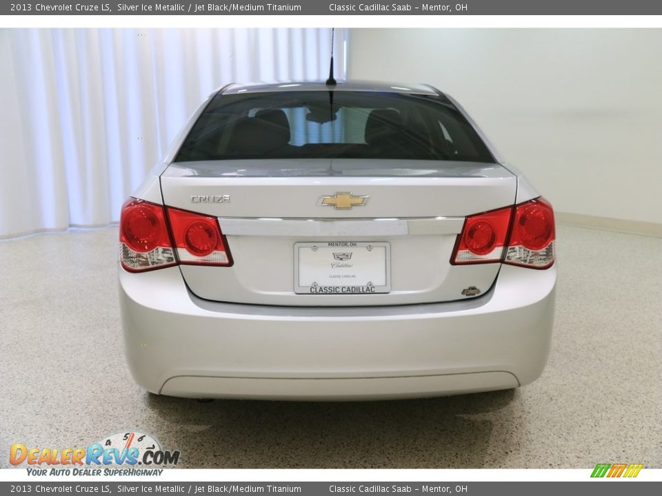 2013 Chevrolet Cruze LS Silver Ice Metallic / Jet Black/Medium Titanium Photo #16