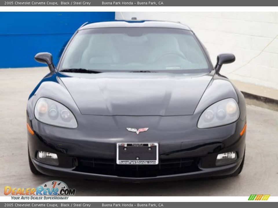 2005 Chevrolet Corvette Coupe Black / Steel Grey Photo #6