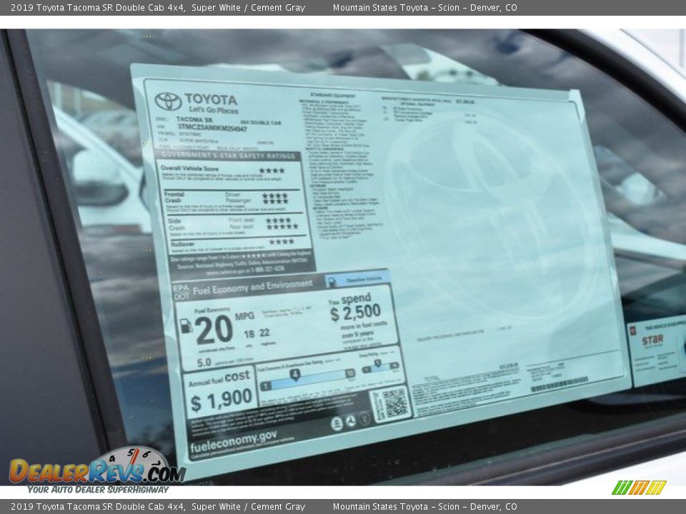 2019 Toyota Tacoma SR Double Cab 4x4 Super White / Cement Gray Photo #10