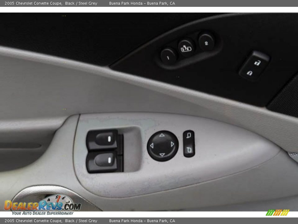 2005 Chevrolet Corvette Coupe Black / Steel Grey Photo #22