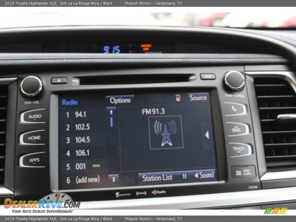 2019 Toyota Highlander XLE Ooh La La Rouge Mica / Black Photo #12
