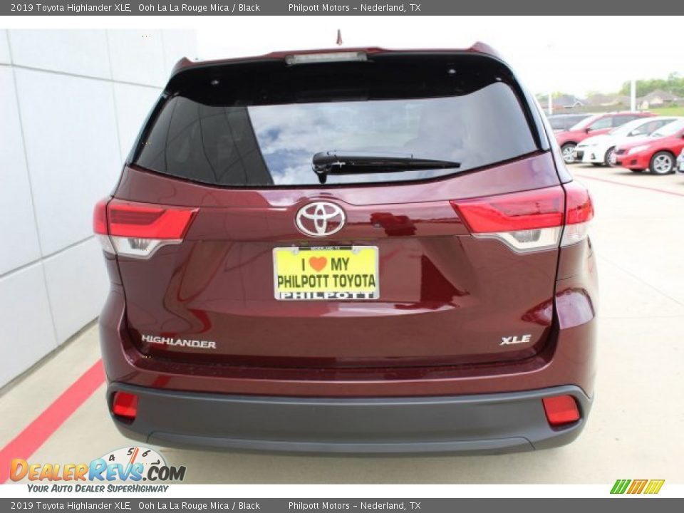 2019 Toyota Highlander XLE Ooh La La Rouge Mica / Black Photo #21