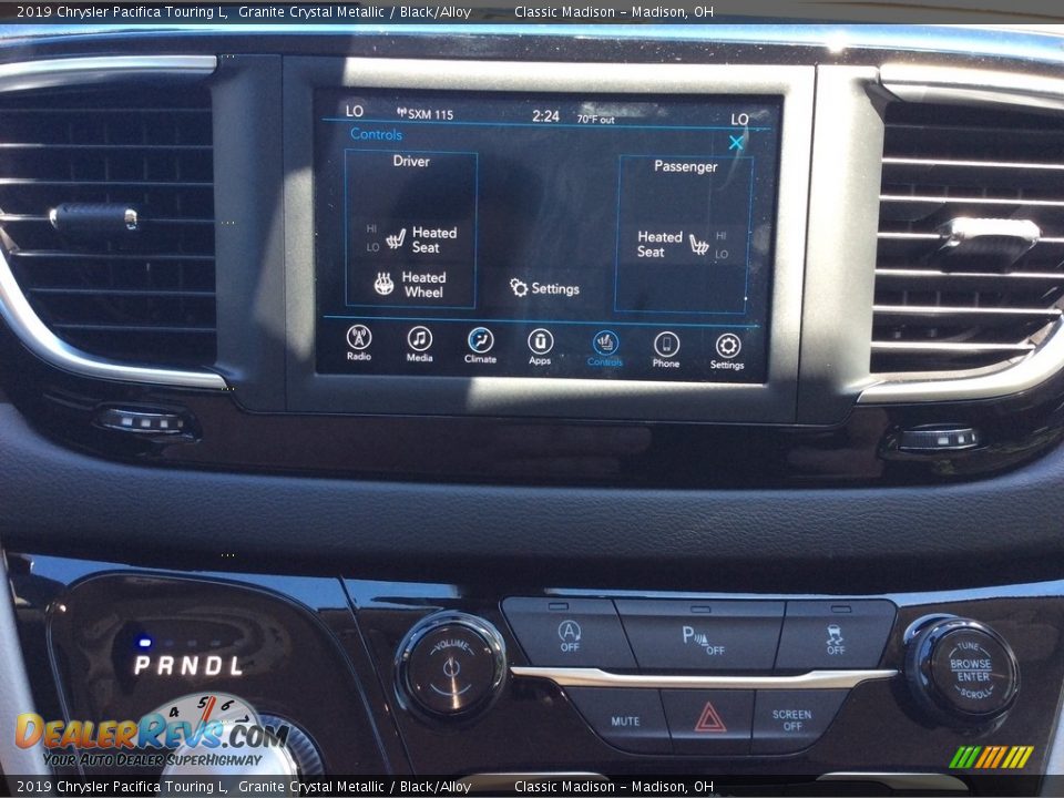2019 Chrysler Pacifica Touring L Granite Crystal Metallic / Black/Alloy Photo #14