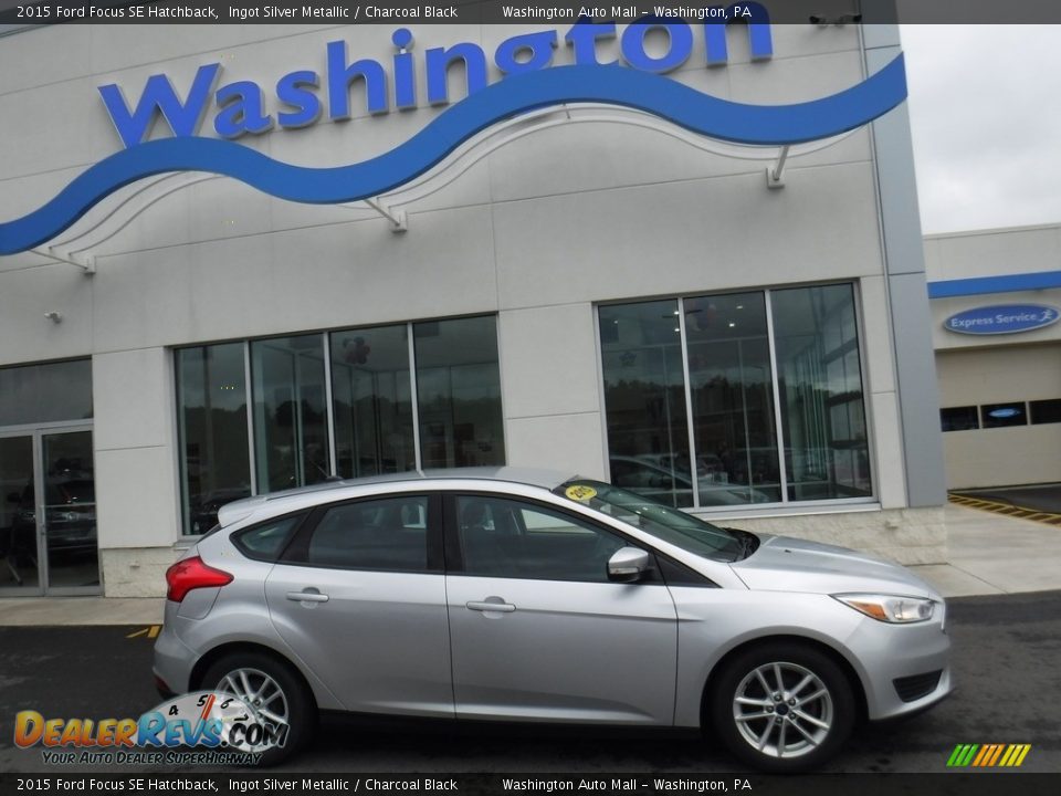 2015 Ford Focus SE Hatchback Ingot Silver Metallic / Charcoal Black Photo #2
