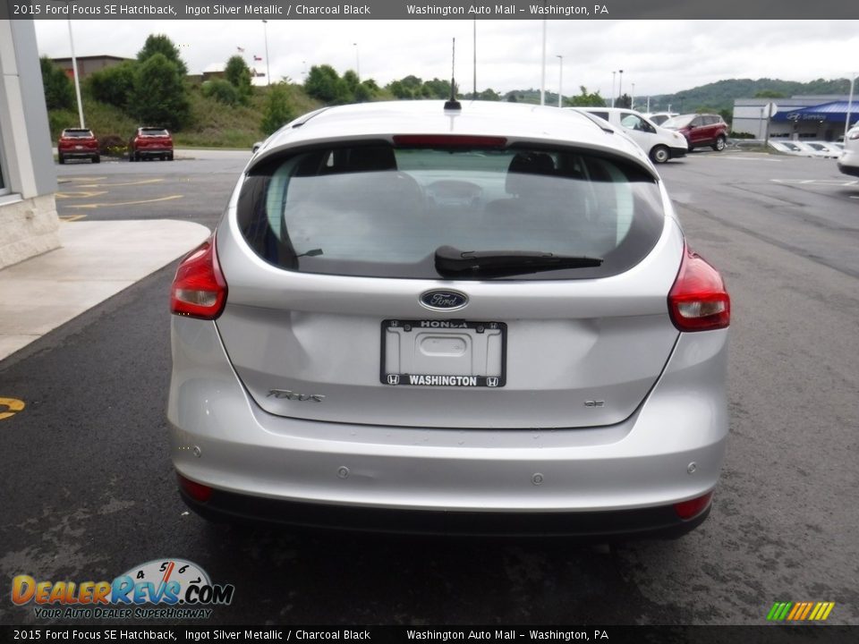 2015 Ford Focus SE Hatchback Ingot Silver Metallic / Charcoal Black Photo #7