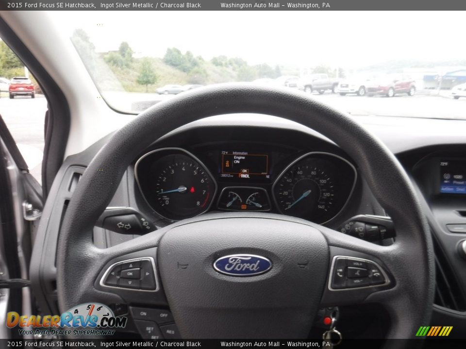 2015 Ford Focus SE Hatchback Ingot Silver Metallic / Charcoal Black Photo #17