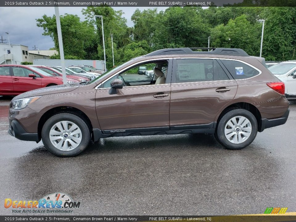 2019 Subaru Outback 2.5i Premium Cinnamon Brown Pearl / Warm Ivory Photo #3