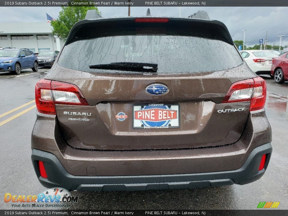 2019 Subaru Outback 2.5i Premium Cinnamon Brown Pearl / Warm Ivory Photo #5
