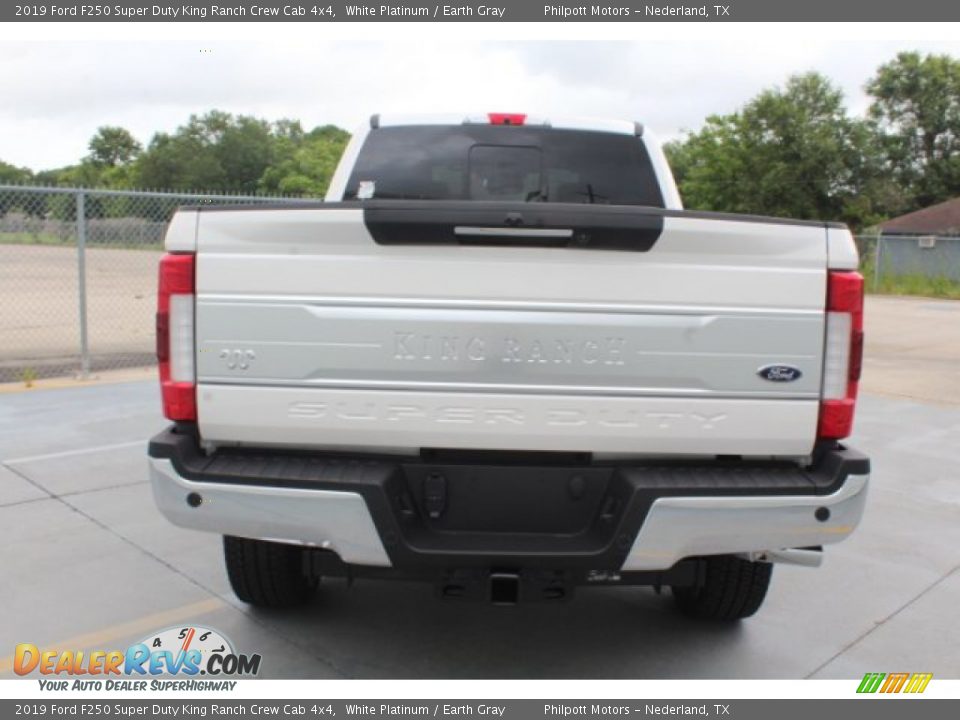 2019 Ford F250 Super Duty King Ranch Crew Cab 4x4 White Platinum / Earth Gray Photo #7