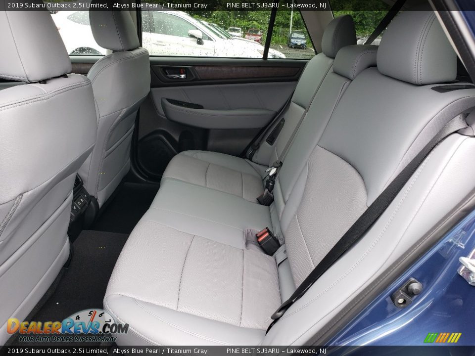 2019 Subaru Outback 2.5i Limited Abyss Blue Pearl / Titanium Gray Photo #6