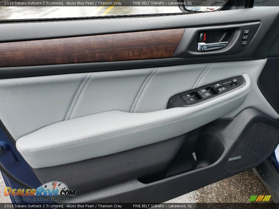 2019 Subaru Outback 2.5i Limited Abyss Blue Pearl / Titanium Gray Photo #8