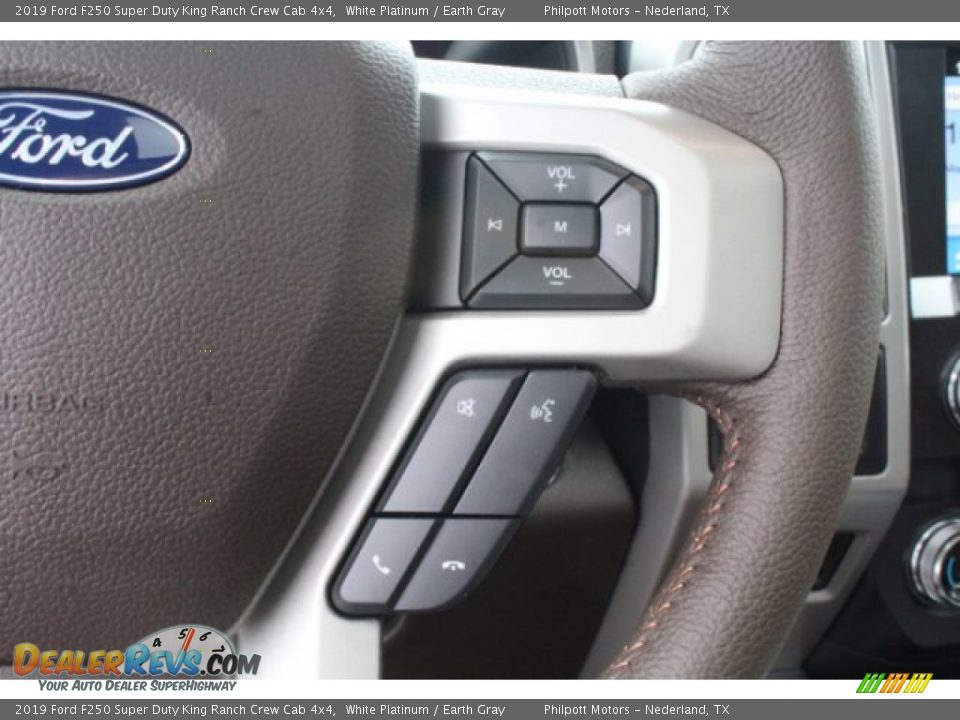 2019 Ford F250 Super Duty King Ranch Crew Cab 4x4 White Platinum / Earth Gray Photo #16
