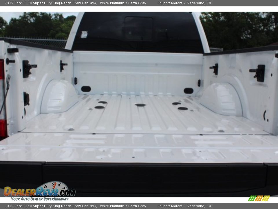 2019 Ford F250 Super Duty King Ranch Crew Cab 4x4 White Platinum / Earth Gray Photo #22