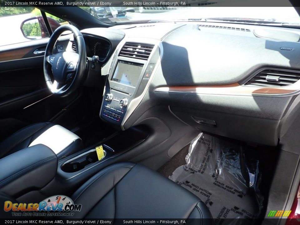 2017 Lincoln MKC Reserve AWD Burgundy Velvet / Ebony Photo #12