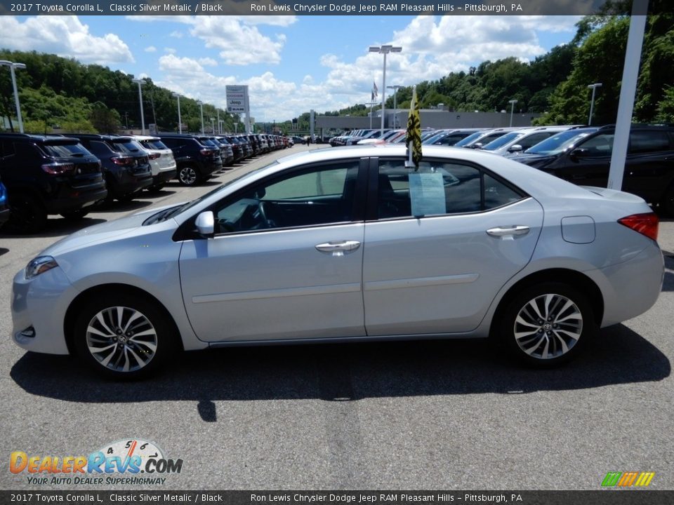 2017 Toyota Corolla L Classic Silver Metalic / Black Photo #2