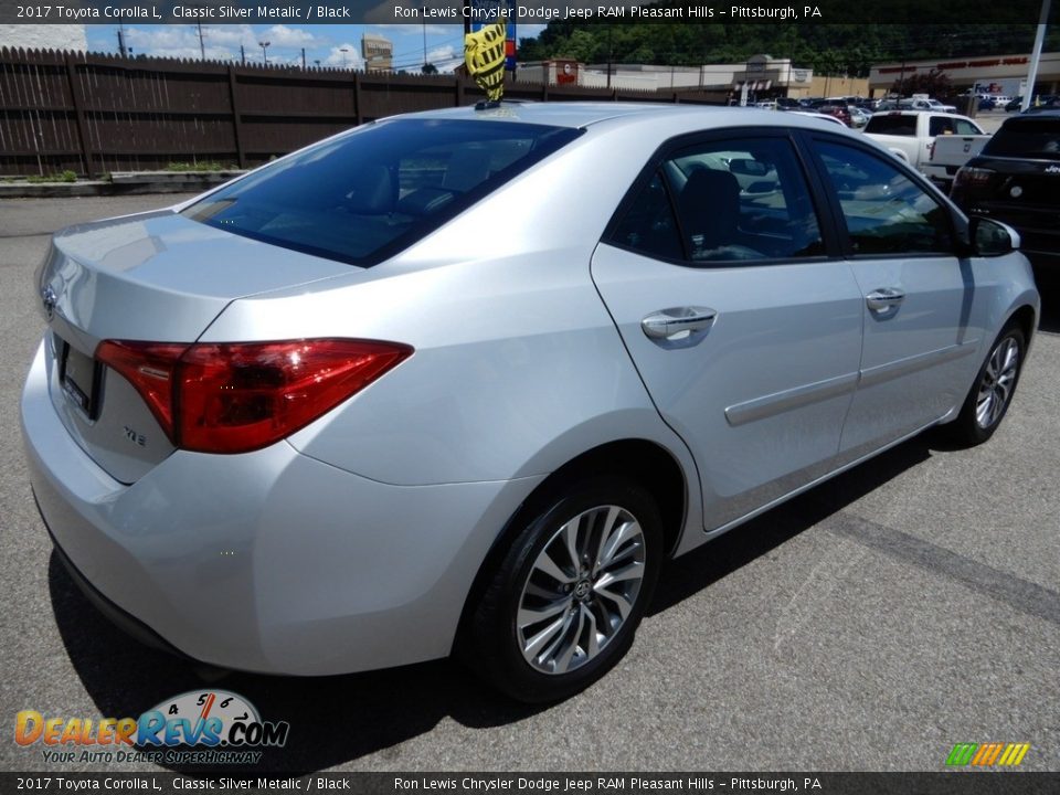 2017 Toyota Corolla L Classic Silver Metalic / Black Photo #5