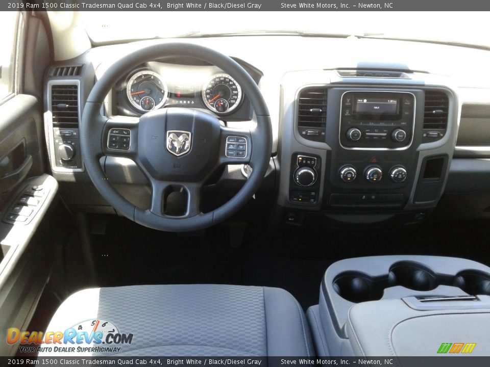 2019 Ram 1500 Classic Tradesman Quad Cab 4x4 Bright White / Black/Diesel Gray Photo #24