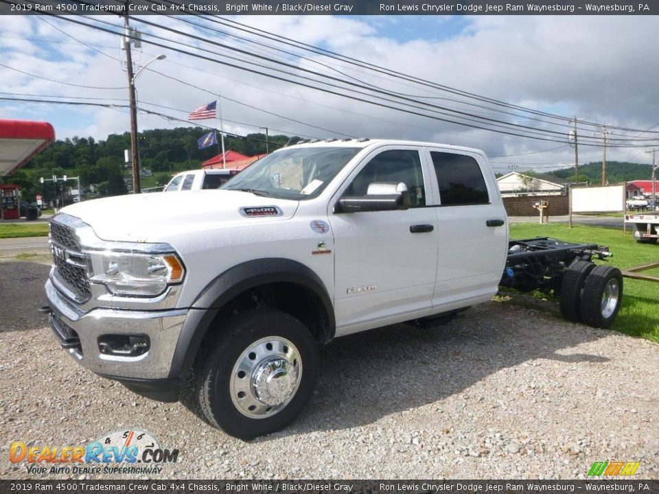 2019 Ram 4500 Tradesman Crew Cab 4x4 Chassis Bright White / Black/Diesel Gray Photo #1