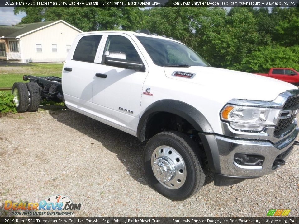 2019 Ram 4500 Tradesman Crew Cab 4x4 Chassis Bright White / Black/Diesel Gray Photo #5