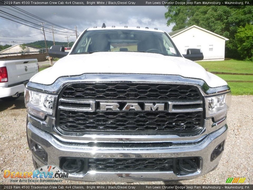 2019 Ram 4500 Tradesman Crew Cab 4x4 Chassis Bright White / Black/Diesel Gray Photo #7