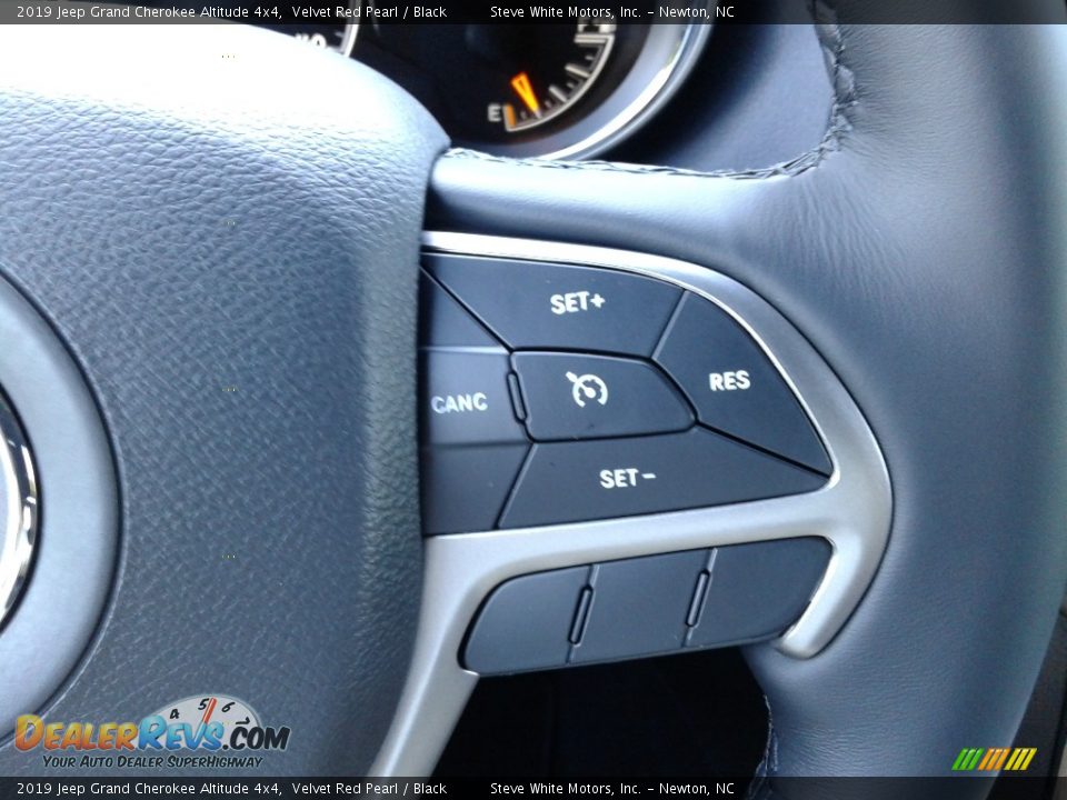 2019 Jeep Grand Cherokee Altitude 4x4 Velvet Red Pearl / Black Photo #19