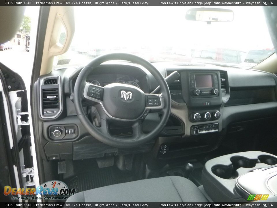 2019 Ram 4500 Tradesman Crew Cab 4x4 Chassis Bright White / Black/Diesel Gray Photo #9