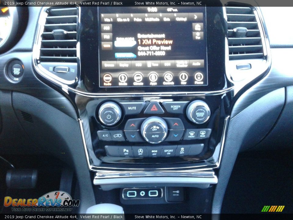 2019 Jeep Grand Cherokee Altitude 4x4 Velvet Red Pearl / Black Photo #21