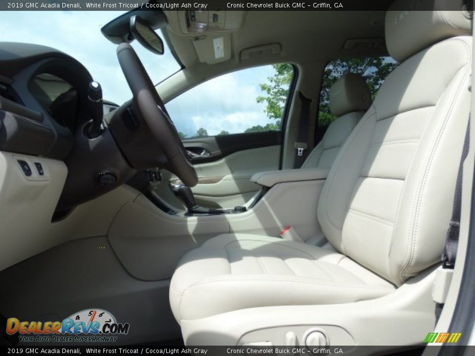 2019 GMC Acadia Denali White Frost Tricoat / Cocoa/Light Ash Gray Photo #15