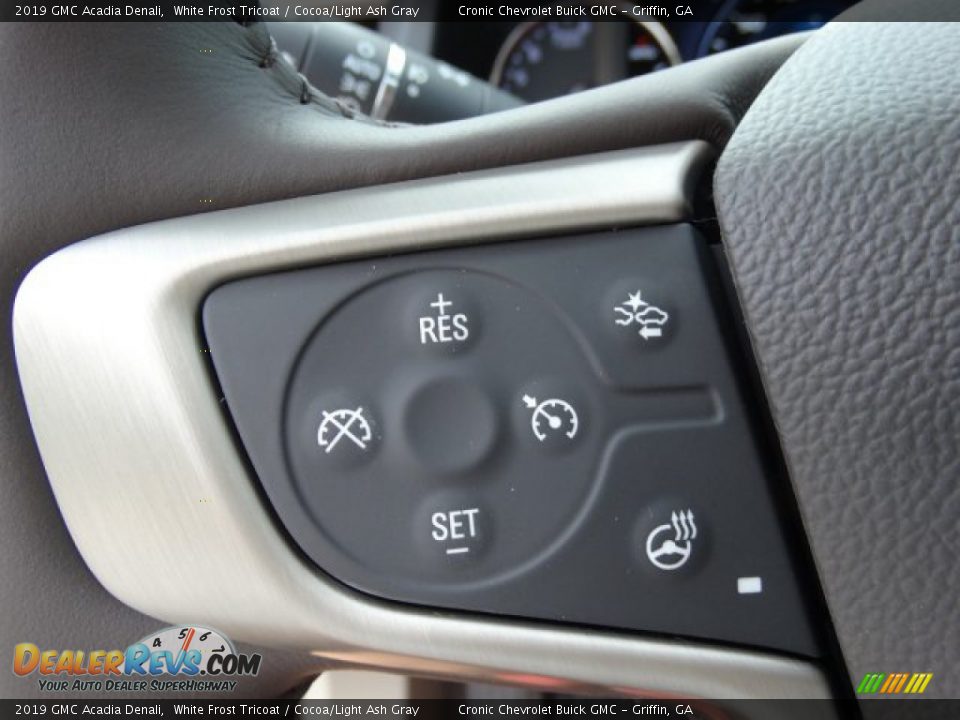 2019 GMC Acadia Denali White Frost Tricoat / Cocoa/Light Ash Gray Photo #16