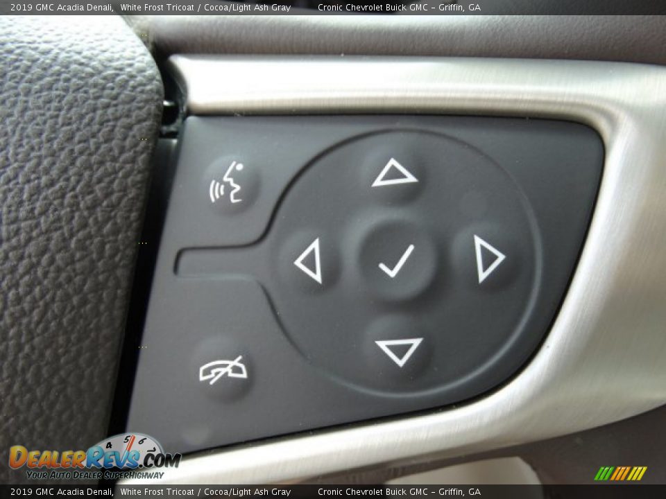 2019 GMC Acadia Denali White Frost Tricoat / Cocoa/Light Ash Gray Photo #18