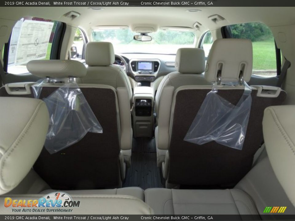 2019 GMC Acadia Denali White Frost Tricoat / Cocoa/Light Ash Gray Photo #29
