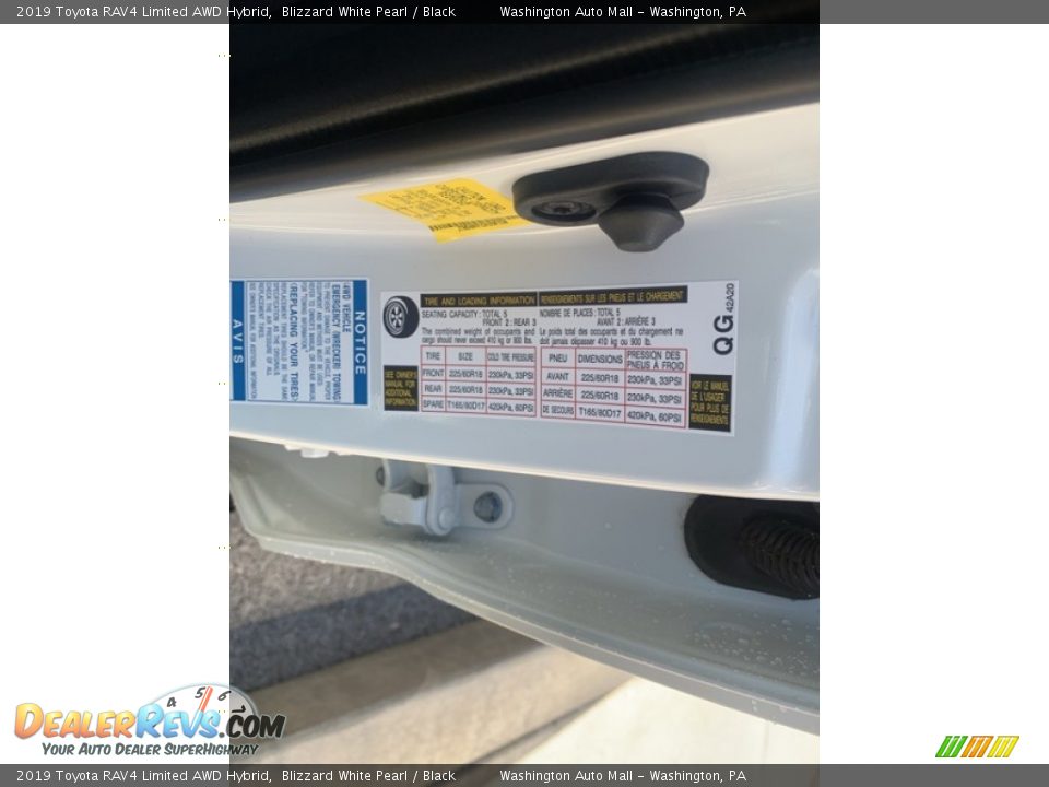 2019 Toyota RAV4 Limited AWD Hybrid Blizzard White Pearl / Black Photo #13
