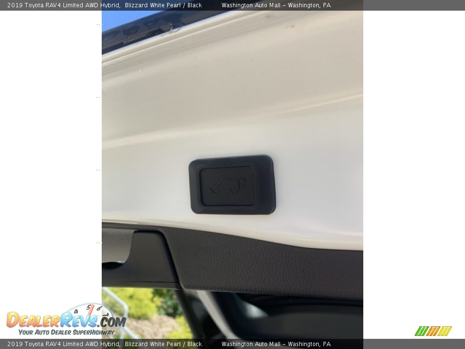 2019 Toyota RAV4 Limited AWD Hybrid Blizzard White Pearl / Black Photo #24