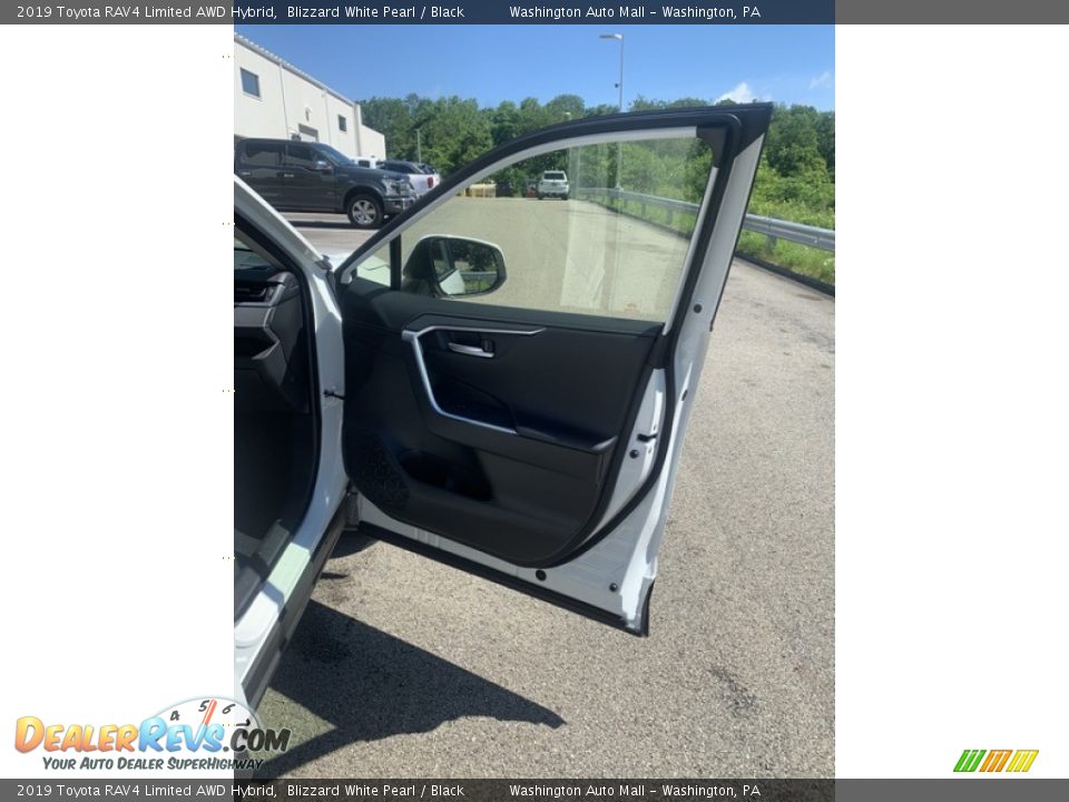 2019 Toyota RAV4 Limited AWD Hybrid Blizzard White Pearl / Black Photo #32