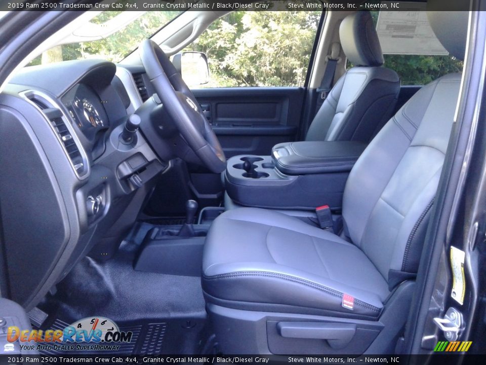 2019 Ram 2500 Tradesman Crew Cab 4x4 Granite Crystal Metallic / Black/Diesel Gray Photo #10