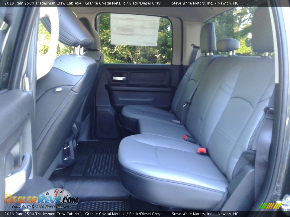2019 Ram 2500 Tradesman Crew Cab 4x4 Granite Crystal Metallic / Black/Diesel Gray Photo #11