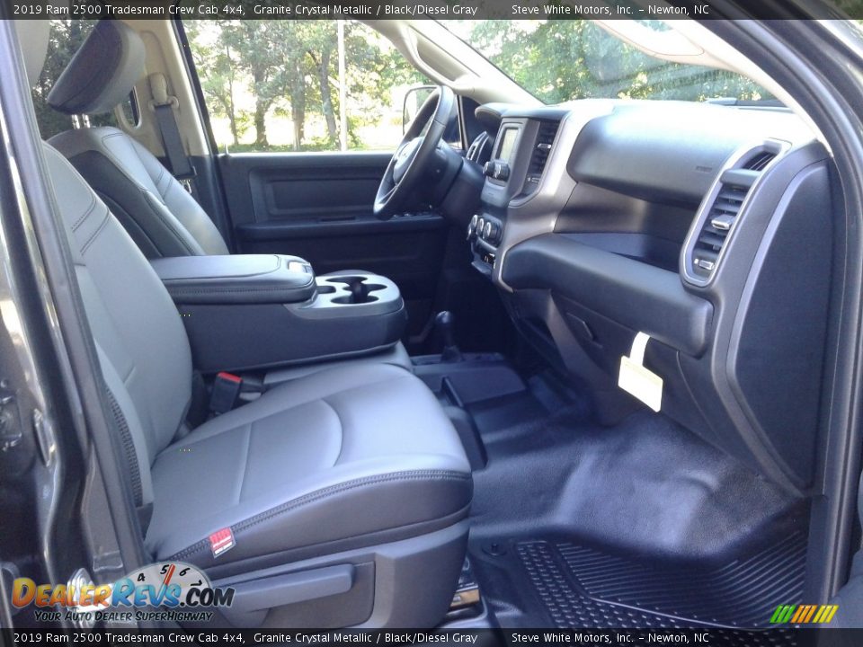 2019 Ram 2500 Tradesman Crew Cab 4x4 Granite Crystal Metallic / Black/Diesel Gray Photo #15