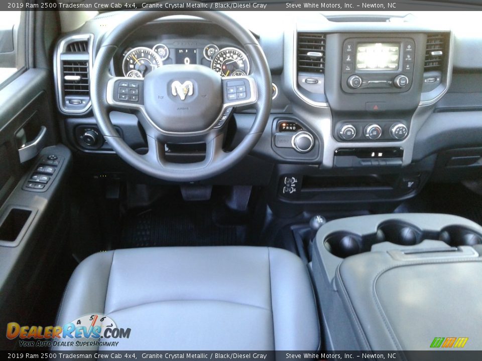 2019 Ram 2500 Tradesman Crew Cab 4x4 Granite Crystal Metallic / Black/Diesel Gray Photo #26