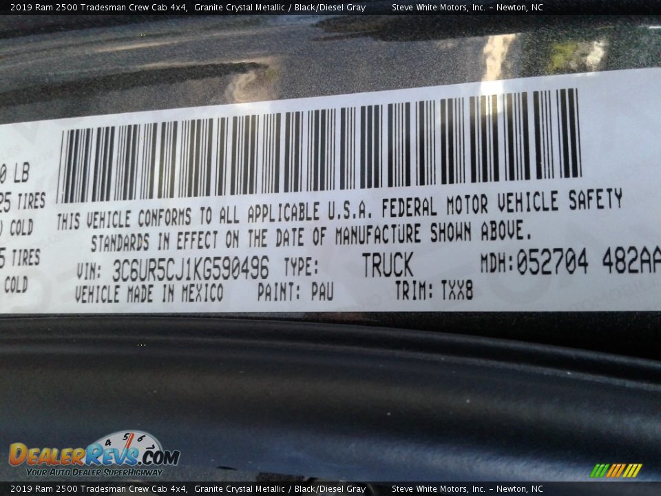 2019 Ram 2500 Tradesman Crew Cab 4x4 Granite Crystal Metallic / Black/Diesel Gray Photo #31