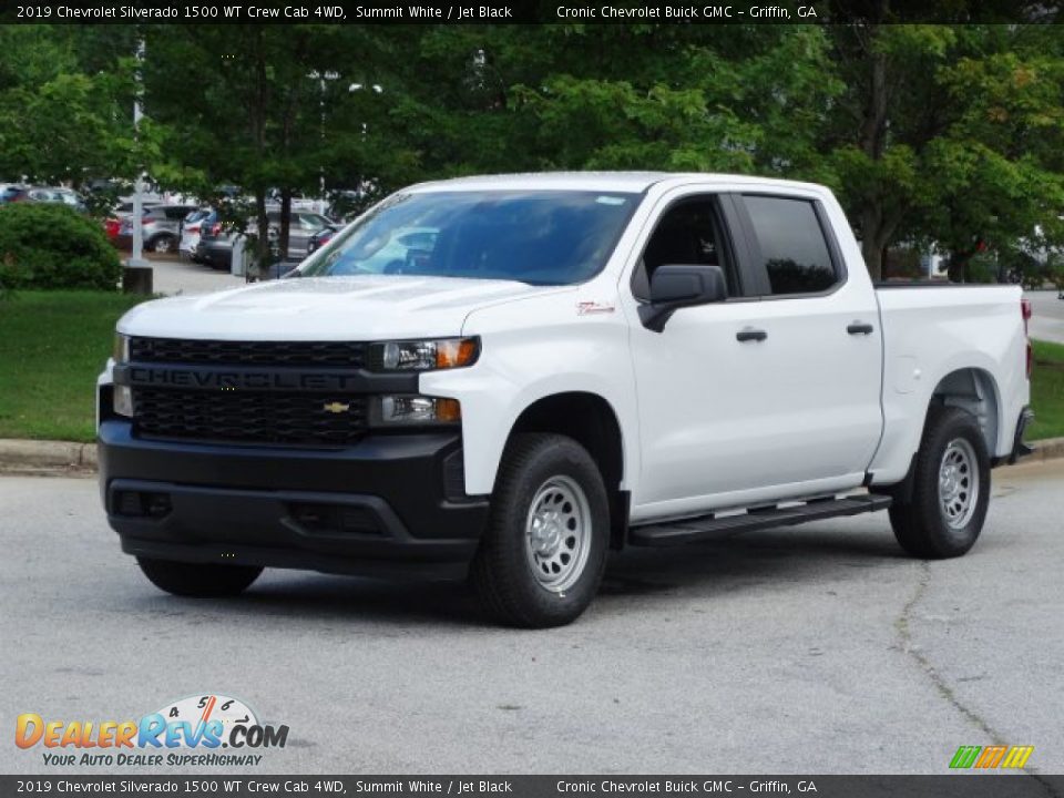 Front 3/4 View of 2019 Chevrolet Silverado 1500 WT Crew Cab 4WD Photo #5