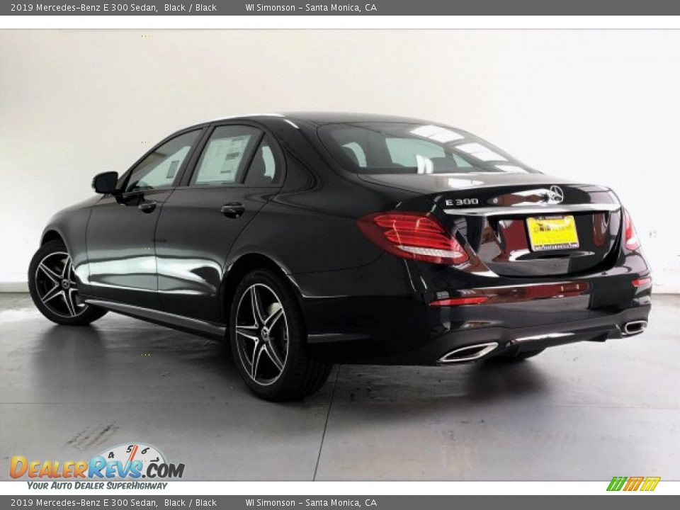 2019 Mercedes-Benz E 300 Sedan Black / Black Photo #2