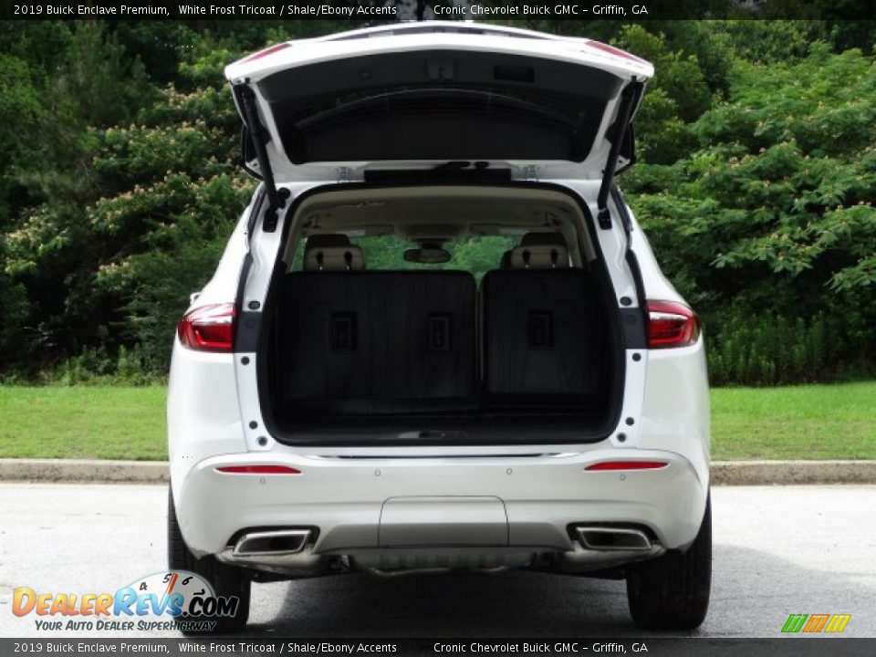 2019 Buick Enclave Premium White Frost Tricoat / Shale/Ebony Accents Photo #26