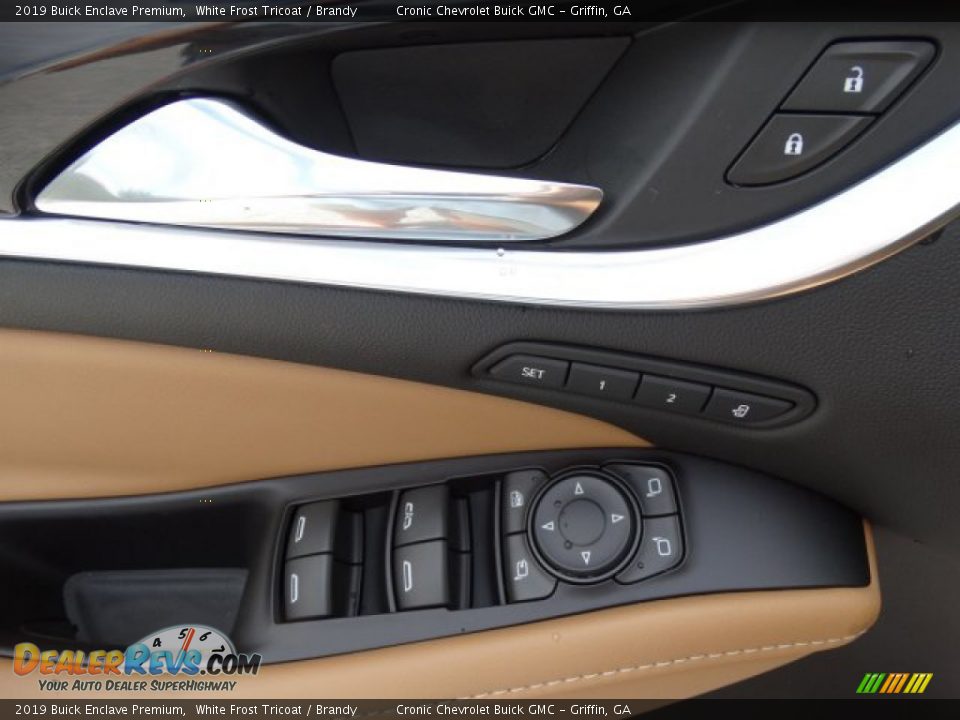 2019 Buick Enclave Premium White Frost Tricoat / Brandy Photo #12