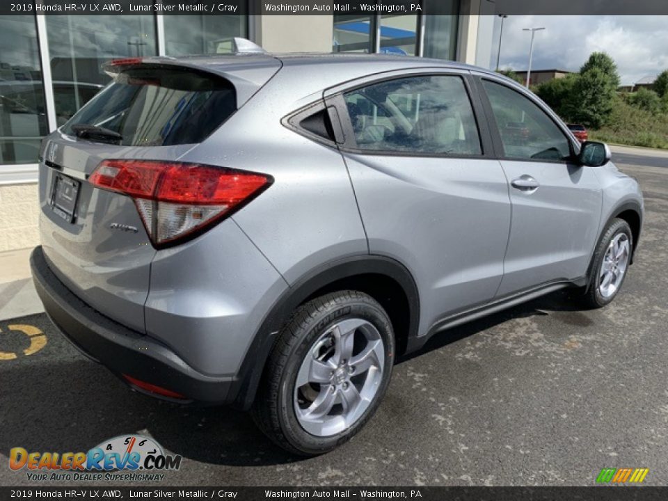 2019 Honda HR-V LX AWD Lunar Silver Metallic / Gray Photo #7
