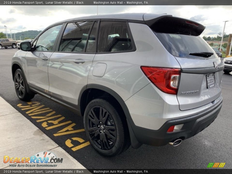 2019 Honda Passport Sport Lunar Silver Metallic / Black Photo #5