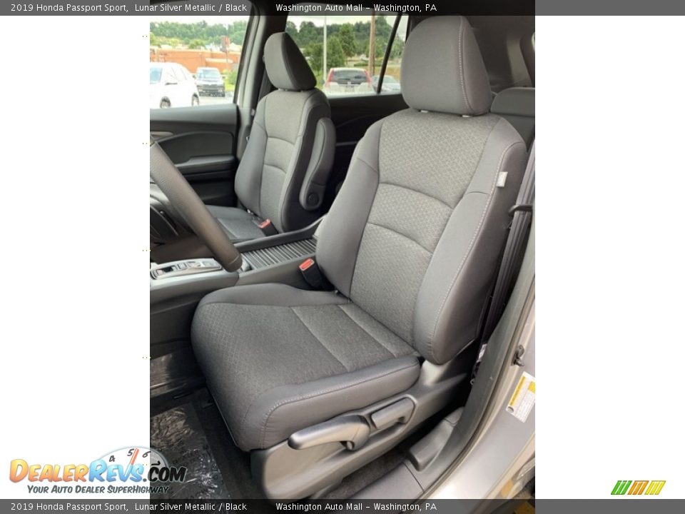 2019 Honda Passport Sport Lunar Silver Metallic / Black Photo #14