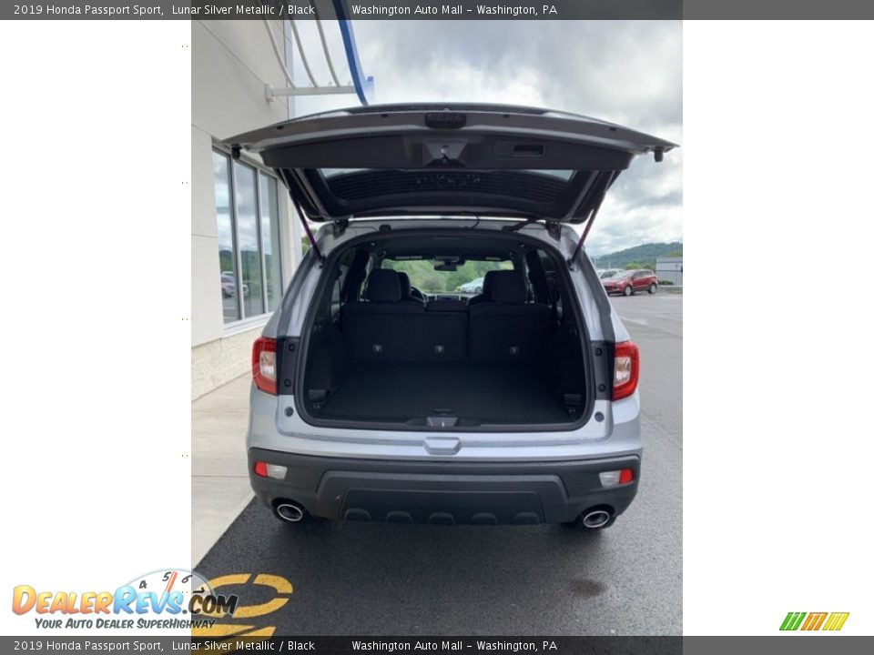 2019 Honda Passport Sport Lunar Silver Metallic / Black Photo #20