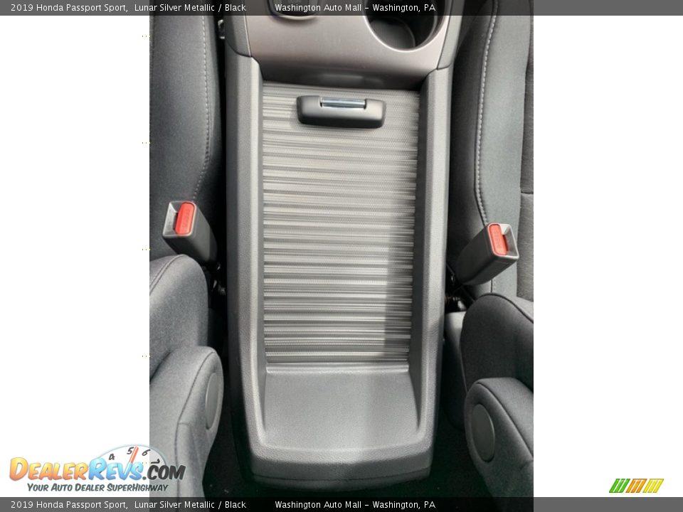 2019 Honda Passport Sport Lunar Silver Metallic / Black Photo #34
