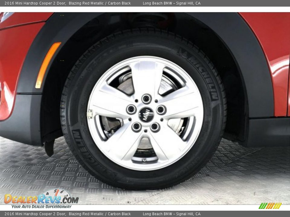 2016 Mini Hardtop Cooper 2 Door Blazing Red Metallic / Carbon Black Photo #8