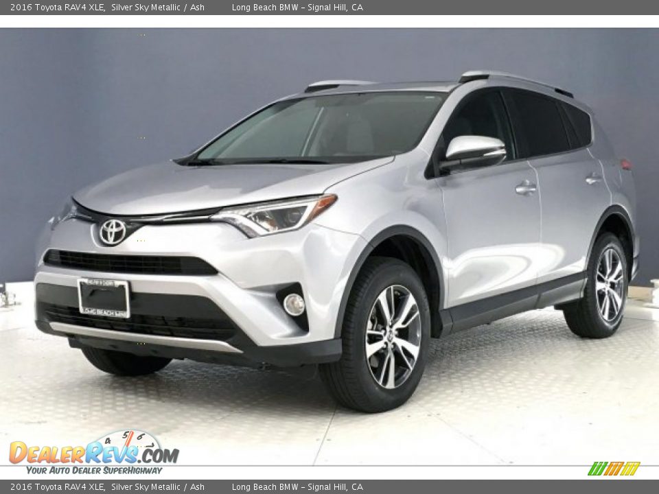 2016 Toyota RAV4 XLE Silver Sky Metallic / Ash Photo #12